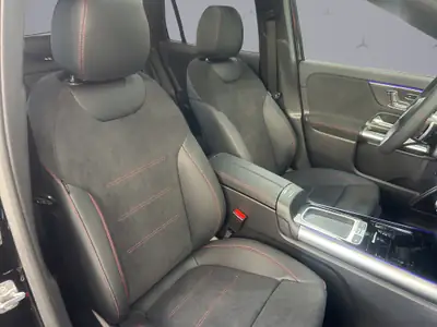 Mercedes-Benz GLA 250 AMG Line 4MATIC — SUV compact hybride, 238 ch et consommation maîtrisée — Thumbnail 17