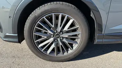 Audi Q3 Sportback 45 TFSI quattro — SUV coupé sportif, 35'000 km seulement — cruscotto