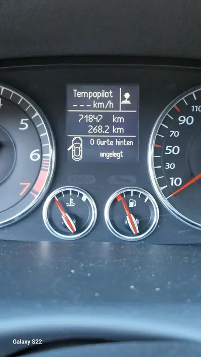Renault Laguna 2.0 Turbo Coupé — Sportive élégante, 72'000 km, sans accident — interior