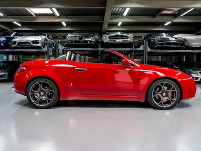 Alfa Romeo Spider 1.8 TBi — Cabriolet sportif rouge, état impeccable, 12'900 km — Miniatur 8