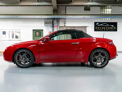 Alfa Romeo Spider 1.8 TBi — Cabriolet sportif rouge, état impeccable, 12'900 km — Miniatur 9