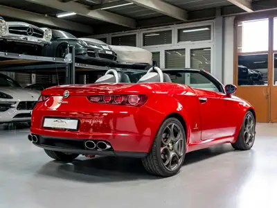 Alfa Romeo Spider 1.8 TBi — Cabriolet sportif rouge, état impeccable, 12'900 km — Miniatur 10