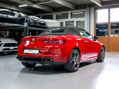 Alfa Romeo Spider 1.8 TBi — Cabriolet sportif rouge, état impeccable, 12'900 km — Miniatur 11