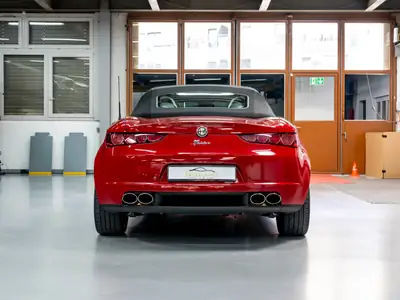 Alfa Romeo Spider 1.8 TBi — Cabriolet sportif rouge, état impeccable, 12'900 km — Miniatur 12