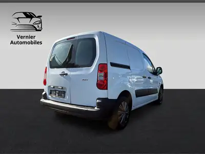 Peugeot Partner 1.6i Urban — Utilitaire compact fiable, expert récent — détail