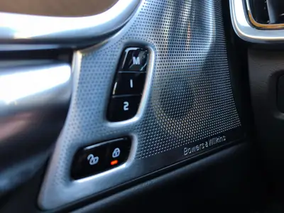 Volvo S90 2.0 T6 Inscription AWD — Berline premium Polestar, services inclus — Miniature 13
