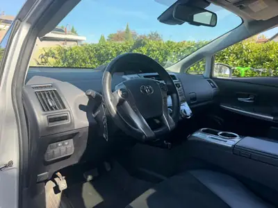 Toyota Prius+ 1.8 VVT-i HSD Premium — Monospace hybride 7 places, 156'000 km — Miniature 9