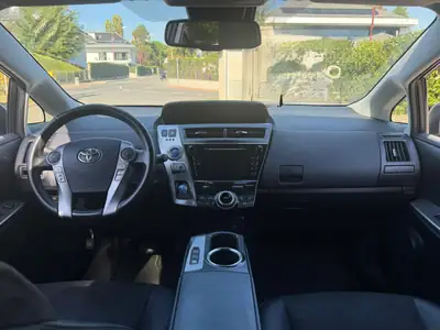 Toyota Prius+ 1.8 VVT-i HSD Premium — Monospace hybride 7 places, 156'000 km — Miniature 10