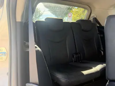 Toyota Prius+ 1.8 VVT-i HSD Premium — Monospace hybride 7 places, 156'000 km — Miniature 23