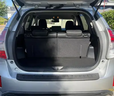 Toyota Prius+ 1.8 VVT-i HSD Premium — Monospace hybride 7 places, 156'000 km — Miniature 31
