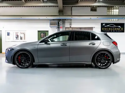 Mercedes-Benz A 35 AMG 4Matic — Sportive compacte 306 ch, full options — intérieur