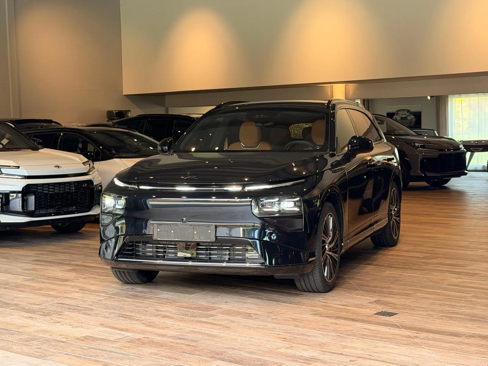 XPENG G9 93kWh Performance AWD — SUV électrique premium, 575 ch, quasi neuf
