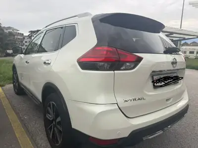 Nissan X-Trail 2.0 dCi Tekna 4x4 — 7 places, diesel robuste, faible kilométrage — vista esterna