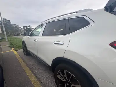 Nissan X-Trail 2.0 dCi Tekna 4x4 — 7 places, diesel robuste, faible kilométrage — Miniatura 8