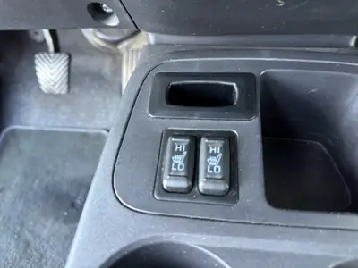 Mitsubishi Space Star 1.2 Intense — Citadine compacte fiable, entretien suivi — Thumbnail 21