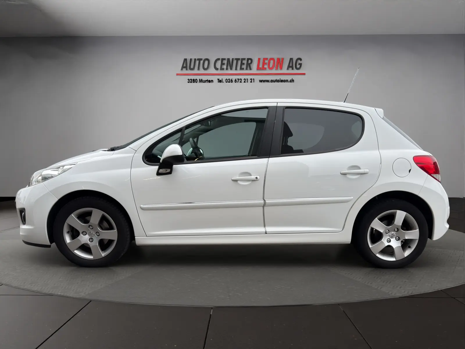 Peugeot 207 2011 occasion Murten — 3