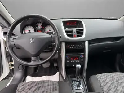 Peugeot 207 1.6 16V Sport Automatic — Citadine fiable, boîte auto, 152'100 km — Thumbnail 14