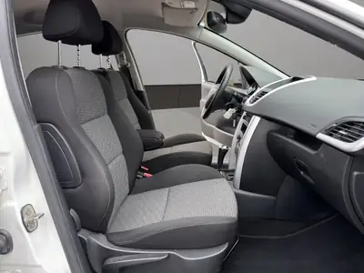 Peugeot 207 1.6 16V Sport Automatic — Citadine fiable, boîte auto, 152'100 km — Thumbnail 17