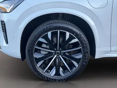 Volvo XC90 2.0 T8 TE Ultra Dark eAWD — SUV hybride rechargeable 7 places, quasi neuf — Thumbnail 9