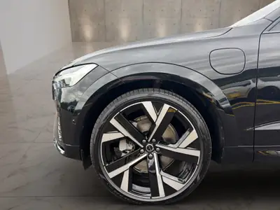 Volvo XC60 2.0 T8 TE Black Edition — Hybride rechargeable haute performance, quasi neuf — Thumbnail 10