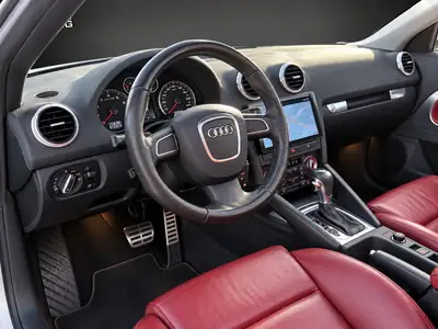 Audi A3 Cabriolet 2.0 TFSI 200 PS — Décapotable sportive, entretien récent — Miniature 8