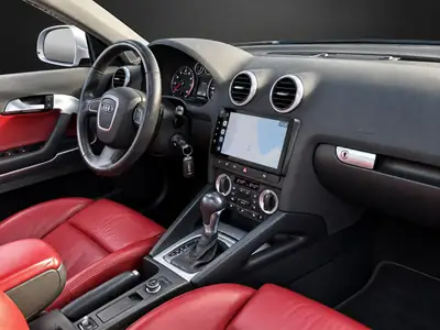 Audi A3 Cabriolet 2.0 TFSI 200 PS — Décapotable sportive, entretien récent — Miniature 10