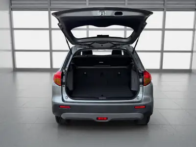 Suzuki Vitara 1.6 S.Cellano Top Automatic — SUV compact fiable, entretien à jour — Miniatura 14