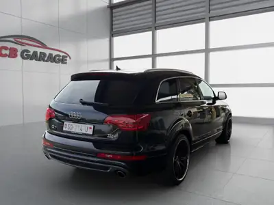 Audi Q7 3.0 TDI quattro S-Line — SUV 7 places robuste, entretien impeccable — Miniatura 7