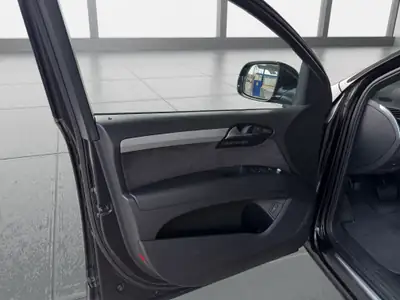 Audi Q7 3.0 TDI quattro S-Line — SUV 7 places robuste, entretien impeccable — Miniatura 11