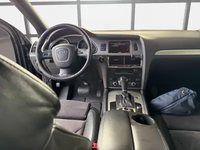 Audi Q7 3.0 TDI quattro S-Line — SUV 7 places robuste, entretien impeccable — Miniatura 13