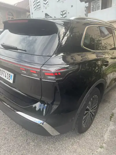 VW Tiguan 2025 — SUV Diesel Automatique, 38'000 km seulement — Seitenansicht