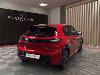 Peugeot 208 1.2 PureTech GT Pack — Citadine sportive, boîte auto, 9400 km seulement — arrière