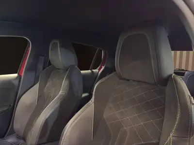Peugeot 208 1.2 PureTech GT Pack — Citadine sportive, boîte auto, 9400 km seulement — Miniature 15