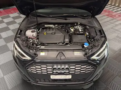 Audi A3 Sportback 35 TFSI Attraction — Berline dynamique, kilométrage modéré — Miniature 11