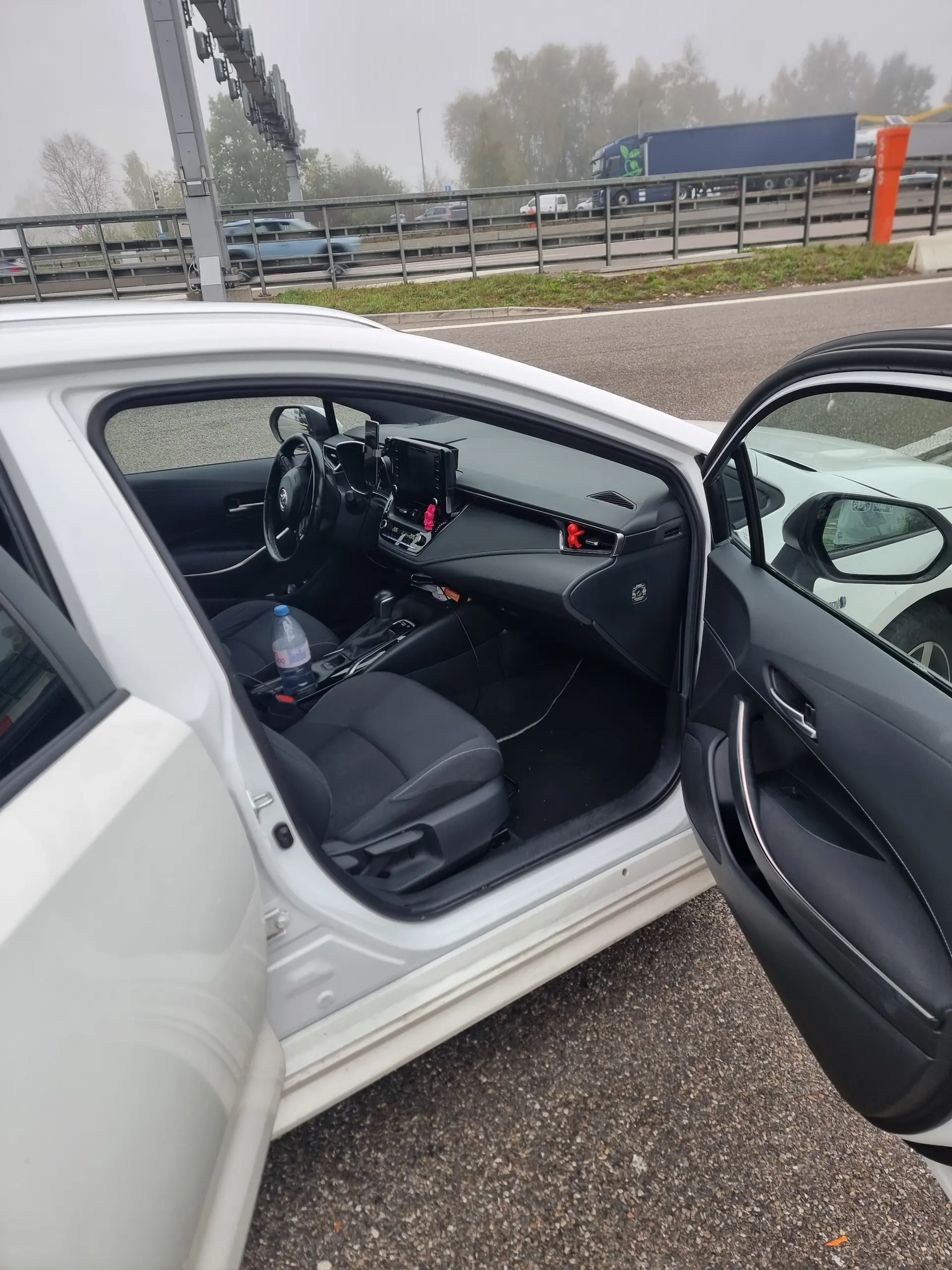 Toyota Corolla 2020 occasion Oetwil am see — 4