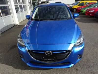 Mazda 2 1.5i Skyactiv-G Ambition — Citadine économe et bien équipée, 59'000 km — dashboard