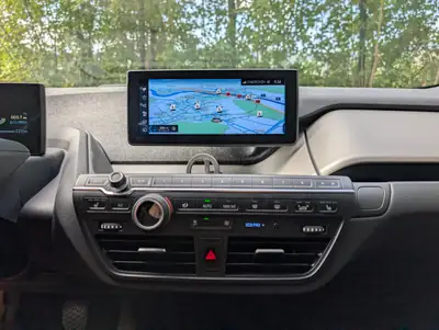 BMW i3 94 Ah avec REX — Électrique urbain premium, 56 000 km, première main — détail