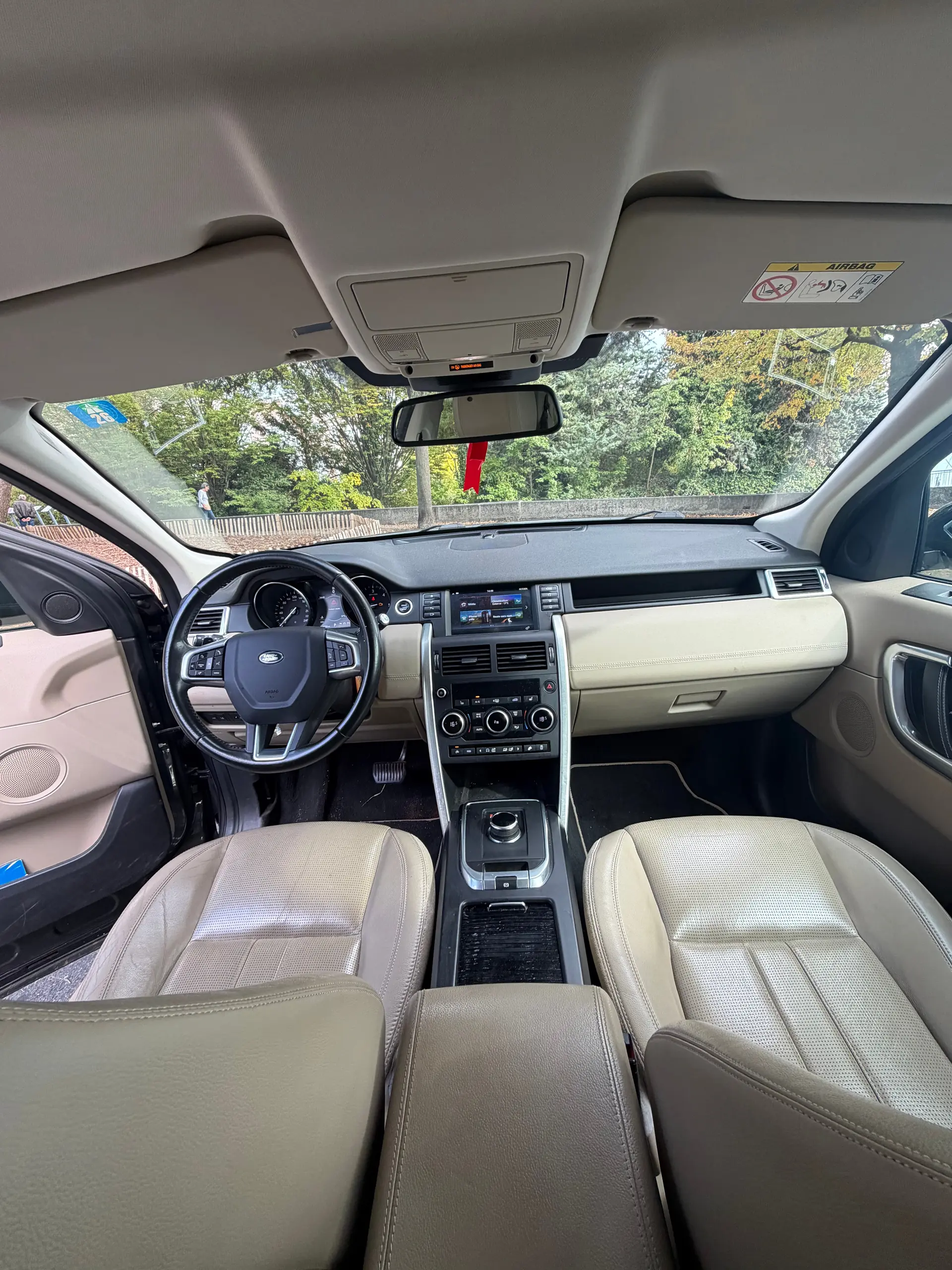 Land Rover Discovery Sport 2016 occasion Bussigny — 4