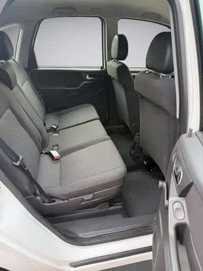 Opel Meriva 1.6i-16 TP Edition Easytronic — Minivan pratique, transmission automatisée, 100'000 km — Miniatura 12