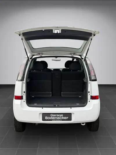 Opel Meriva 1.6i-16 TP Edition Easytronic — Minivan pratique, transmission automatisée, 100'000 km — Miniatura 17