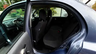 Nissan Micra 1.2 Acenta — Citadine fiable, expertisée et sans sinistre — Miniature 9