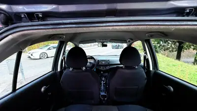 Nissan Micra 1.2 Acenta — Citadine fiable, expertisée et sans sinistre — Miniature 8
