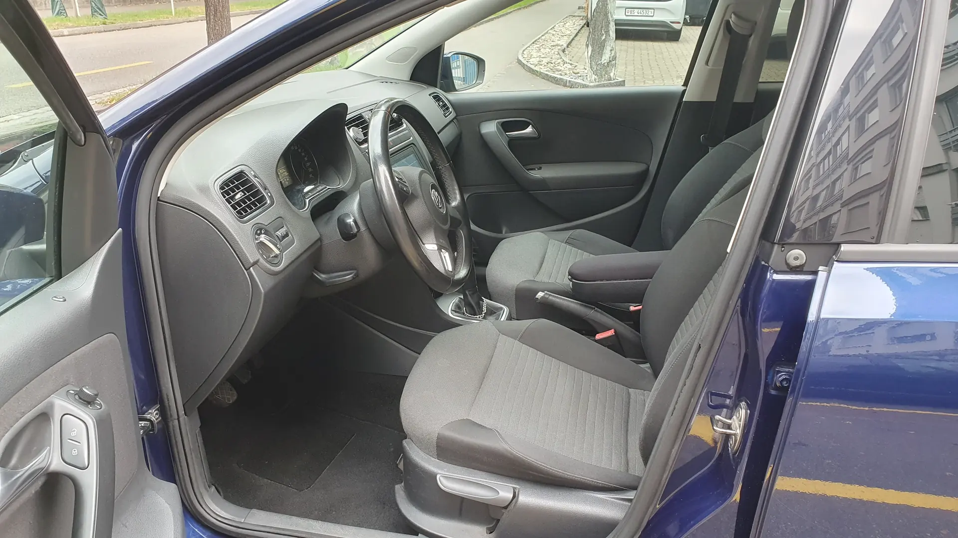 Volkswagen Polo 2009 occasion Basel — 4