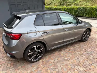 Skoda Fabia 1.5 TSI Monte Carlo DSG — Compacte dynamique, toit noir et design premium — interior