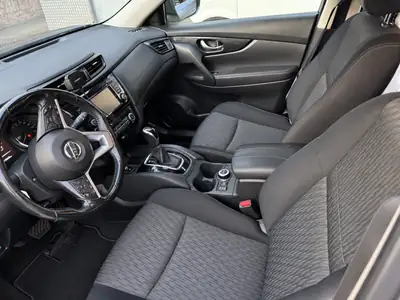 Nissan X-Trail 2.0 dCi Acenta 4x4 — SUV 7 places, diesel efficace, 115'000 km — Thumbnail 7