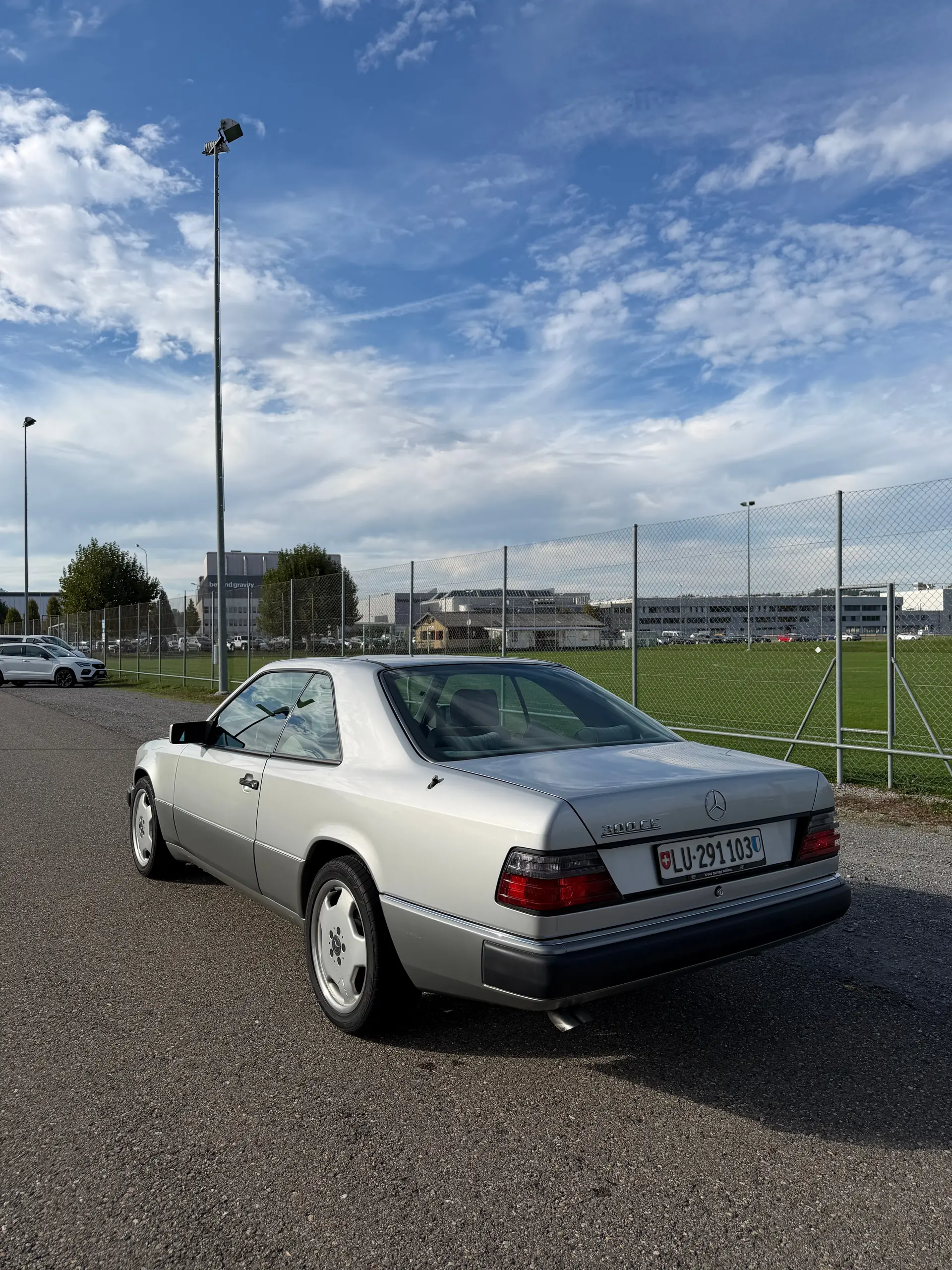 Mercedes-Benz 300 1990 occasion Buchrain — 3