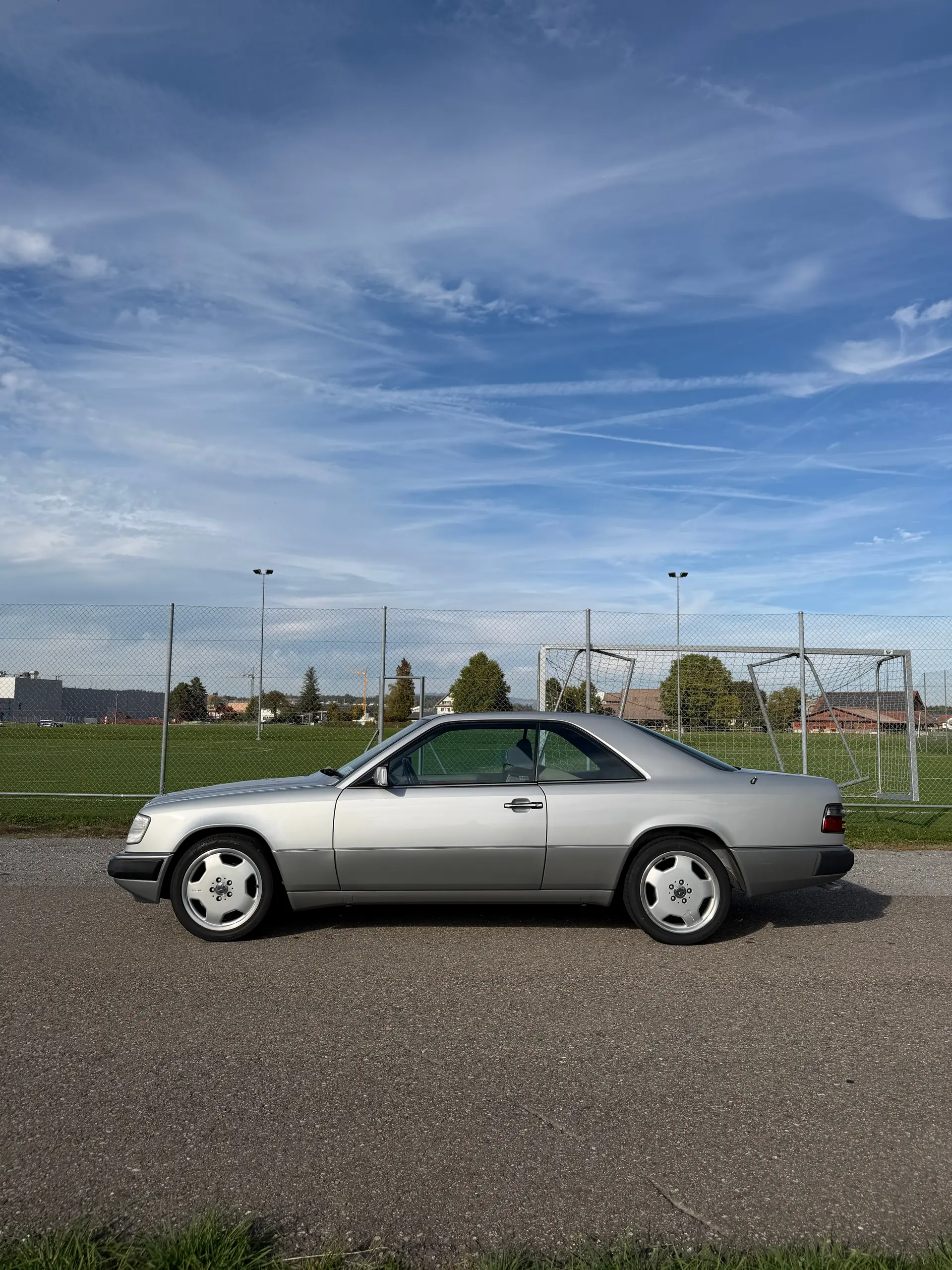 Mercedes-Benz 300 1990 occasion Buchrain — 2