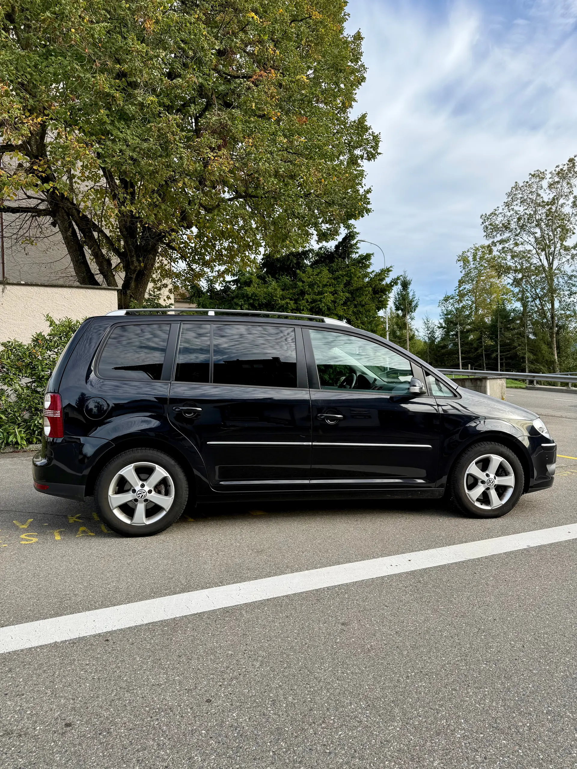 Volkswagen Touran 2009 occasion Lütisburg — 3