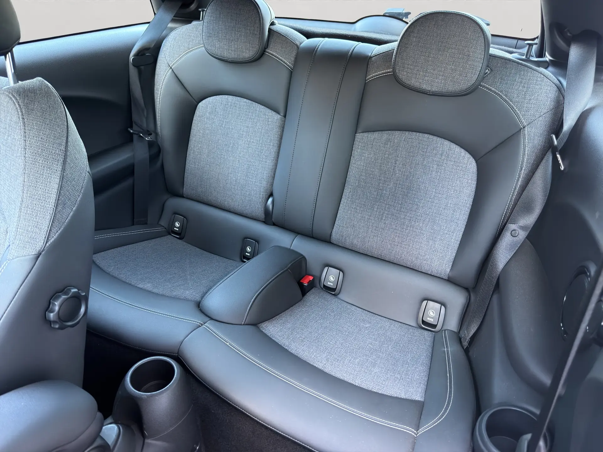 MINI Cooper 2016 occasion Meyrin — 4