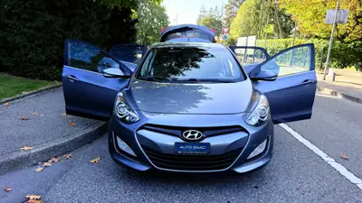 Hyundai i30 1.6 GDI Style — Berline fiable, 140 000 km, sans sinistre — Miniature 13